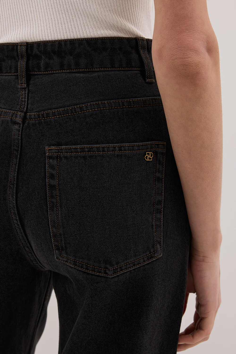 WESTIN BLACK RINSE TALL STRAIGHT JEAN - Gamepaces