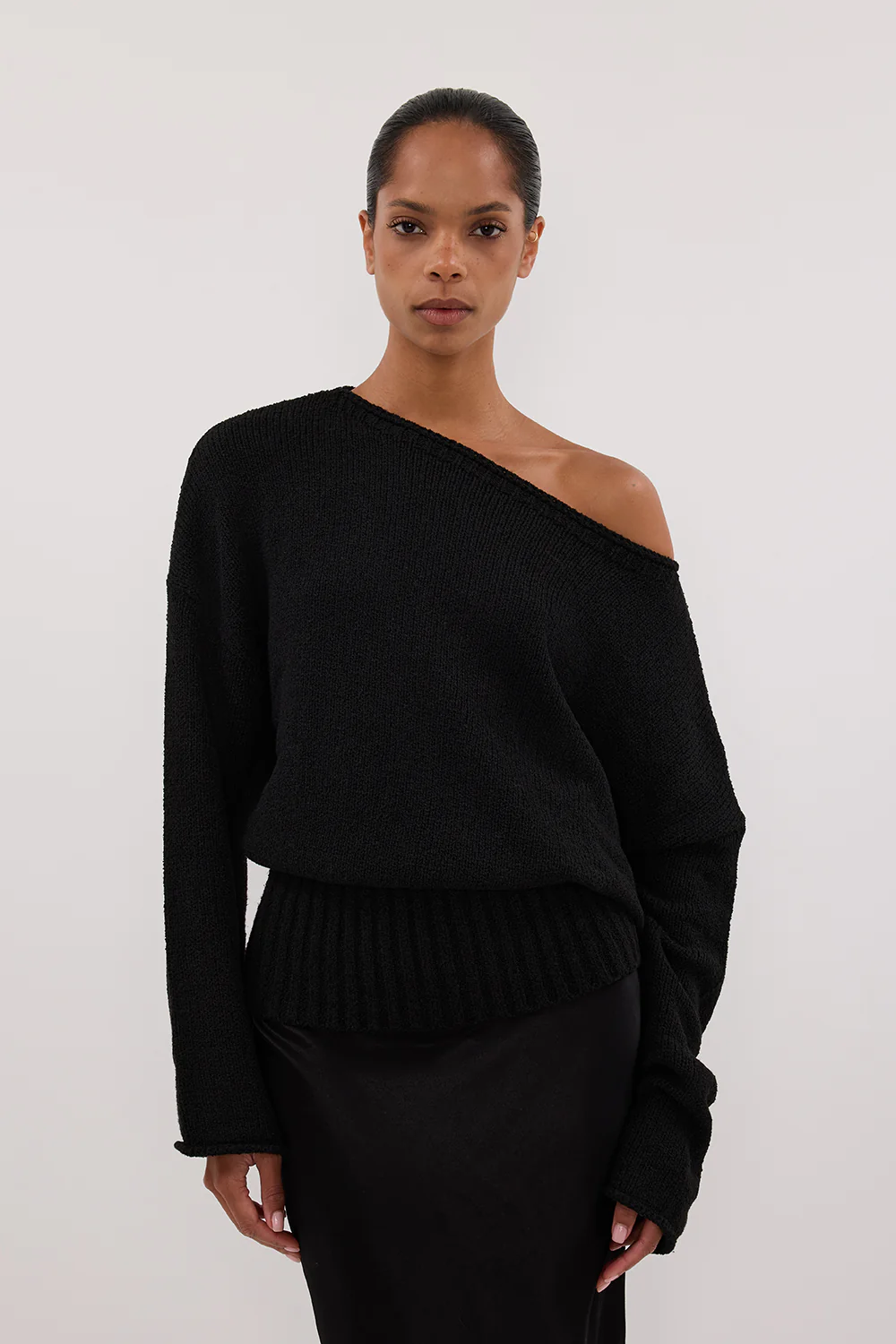JULES BLACK LONG SLEEVE KNIT TOP - Gamepaces