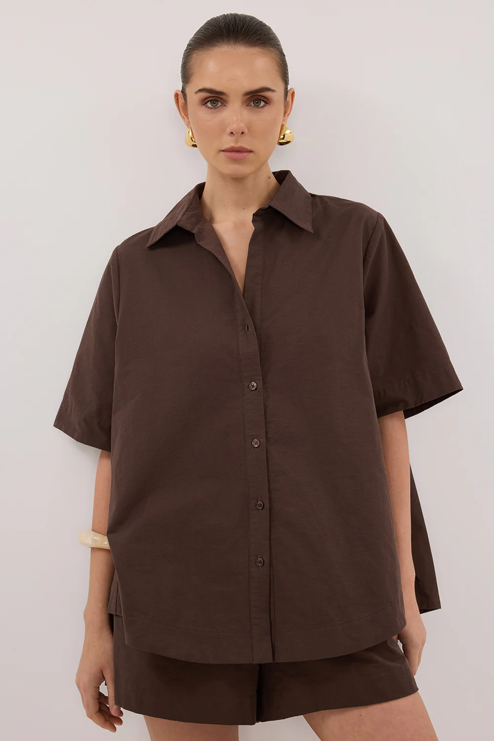 ELARA CHOCOLATE OVERSIZED SHORT SLEEVE SHIRT - Gamepaces
