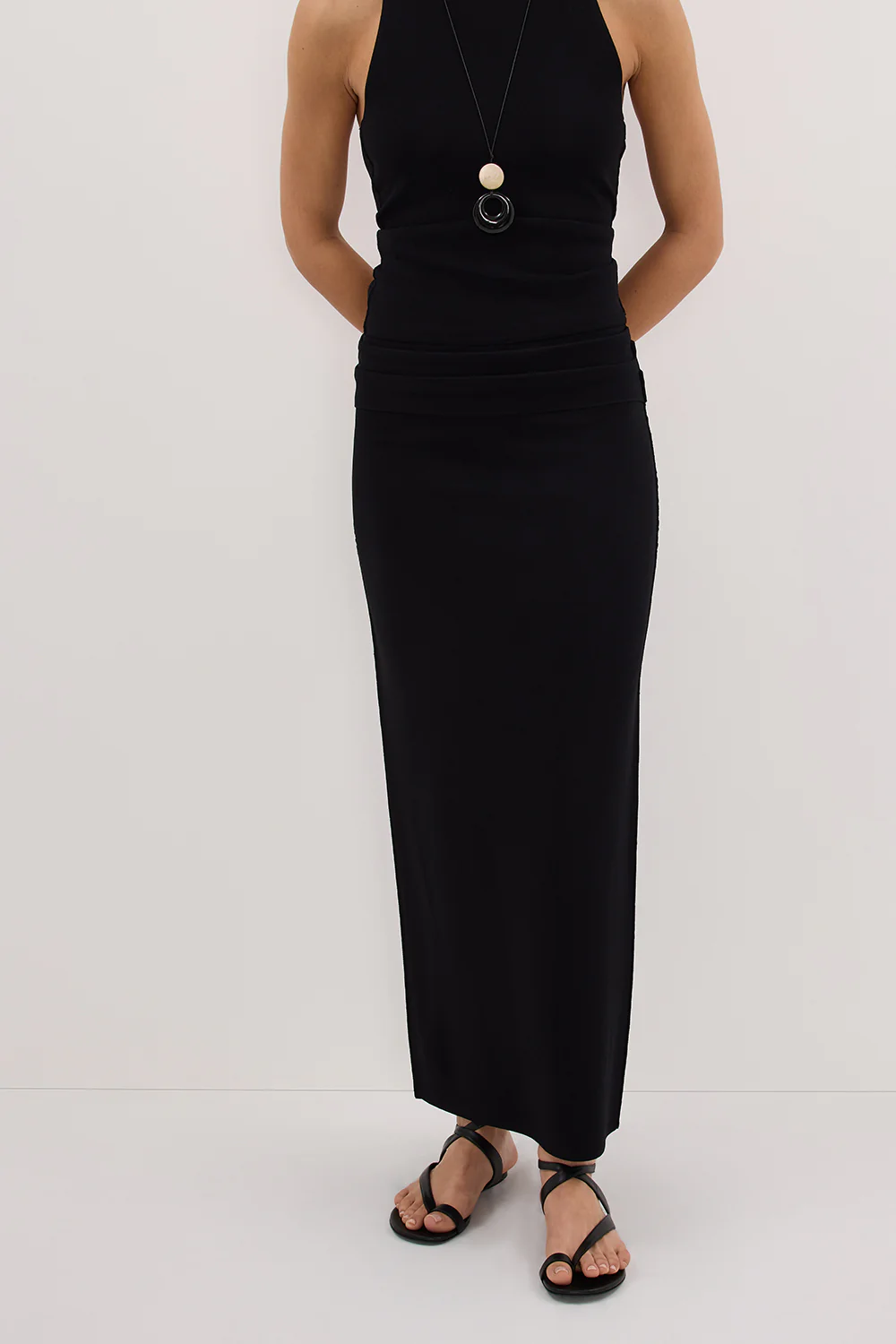 SOL BLACK KNIT MIDI SKIRT - Gamepaces
