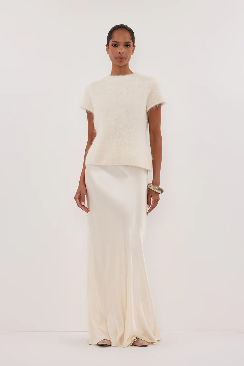 SALMA IVORY CAP SLEEVE KNIT TOP - Gamepaces