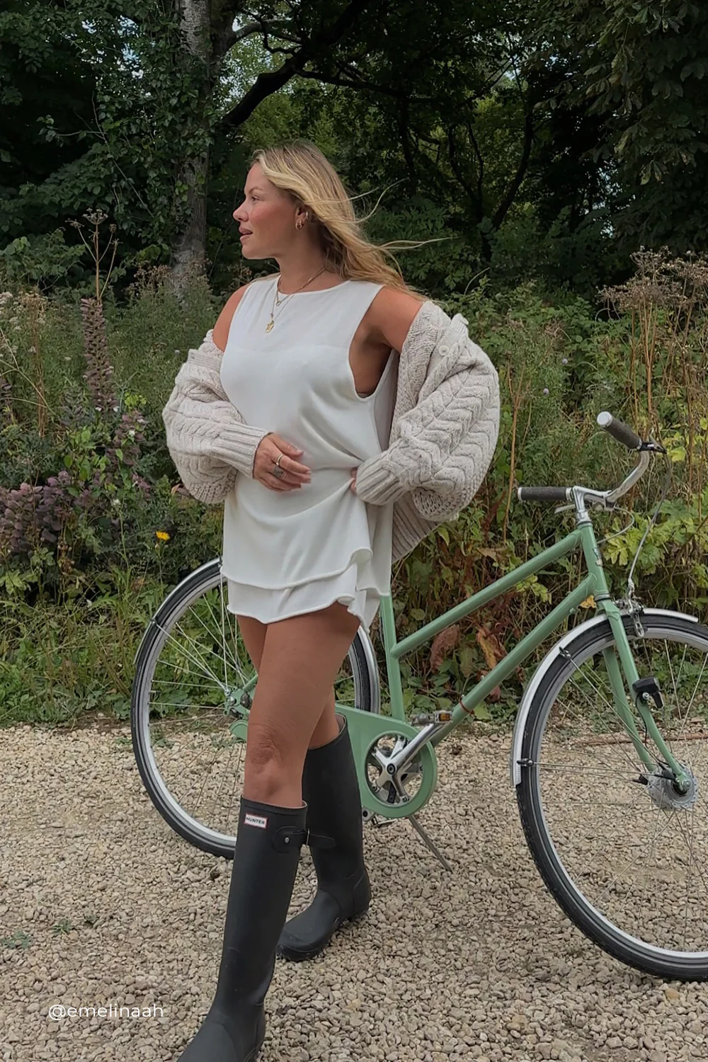 MIRA WHITE DOUBLE LAYER SHORT - Gamepaces