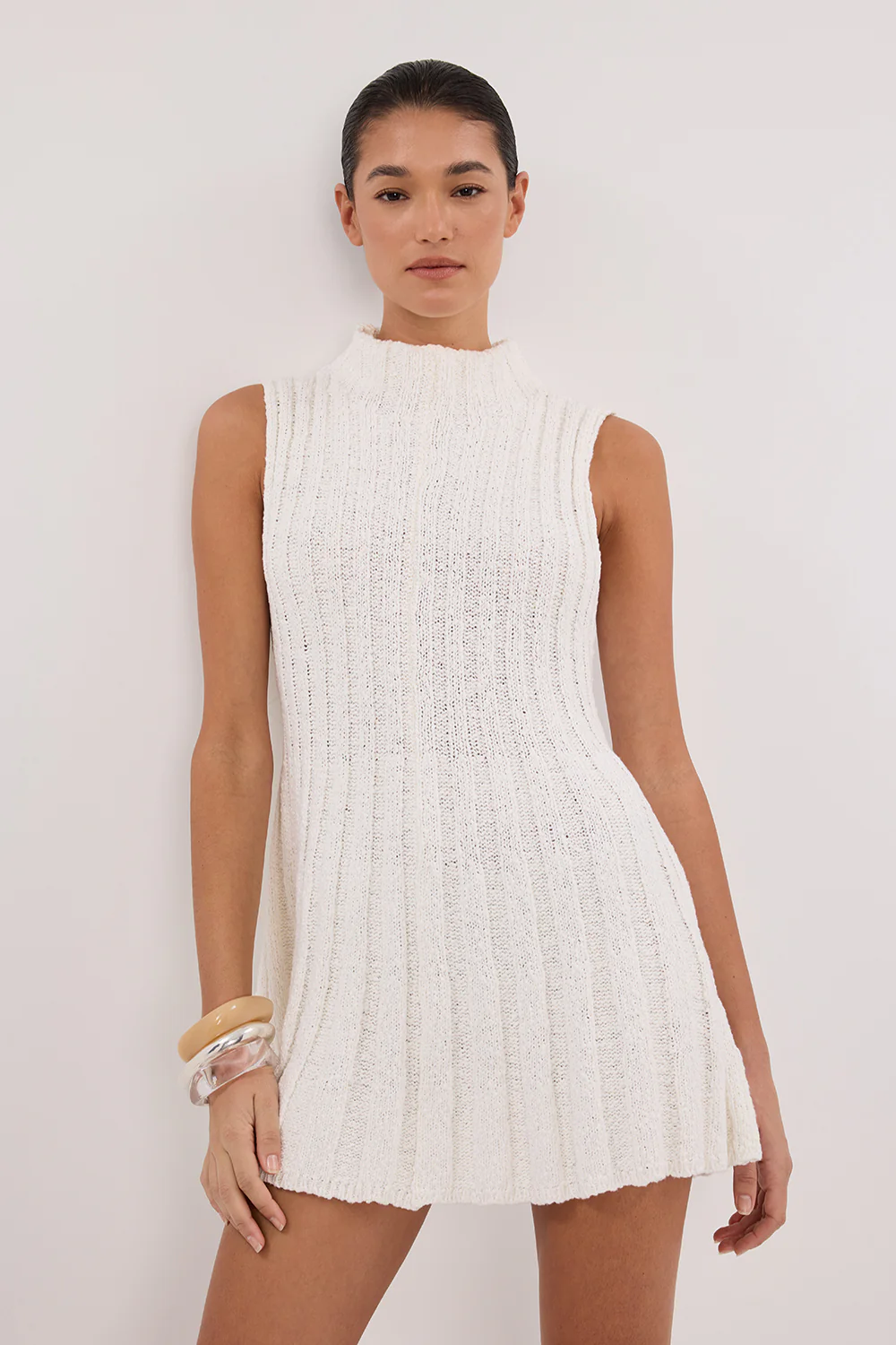 VERO OFF WHITE KNIT MINI DRESS - Gamepaces