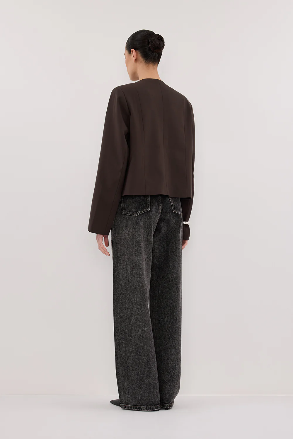 RYAN BITTER CHOC CROPPED BLAZER - Gamepaces