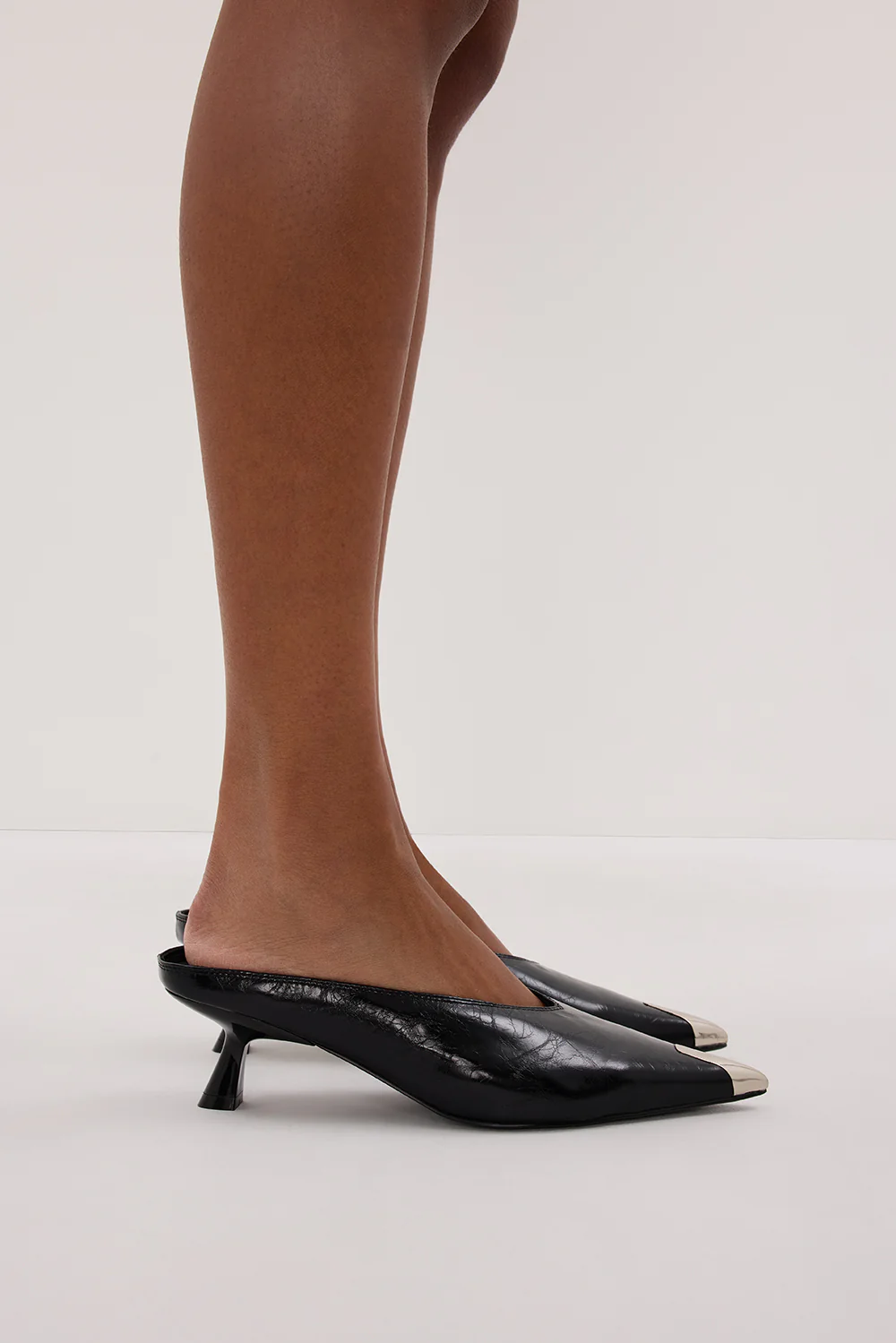 ALIAS MAE GOJI HEEL BLACK - Gamepaces