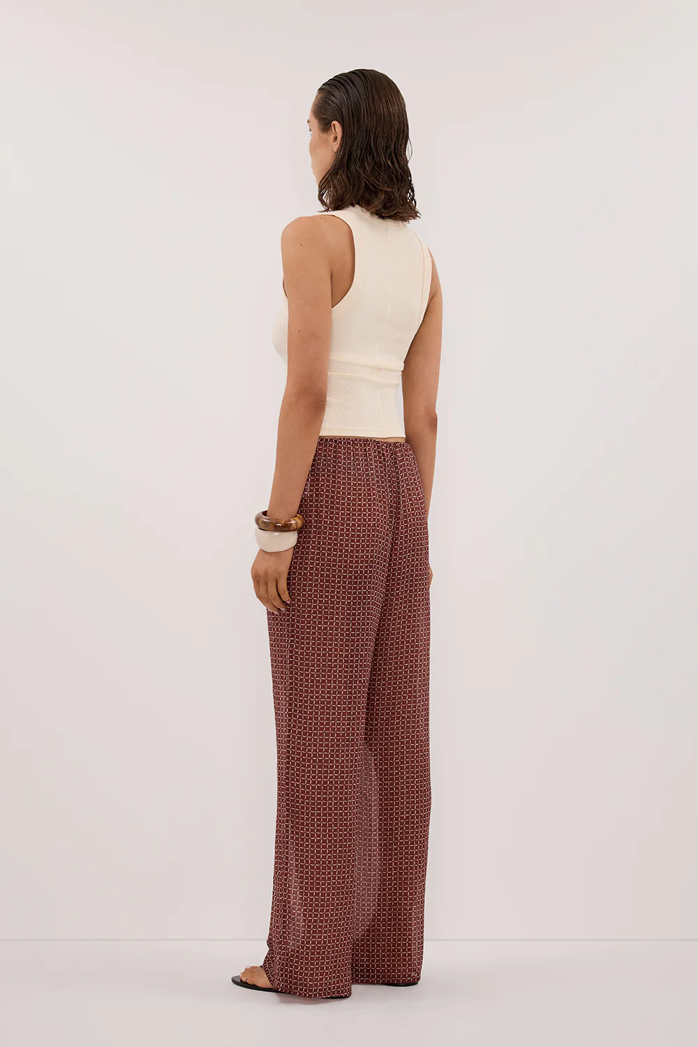 YASMIN SANDSTONE SLEEVELESS KNIT TANK - Gamepaces