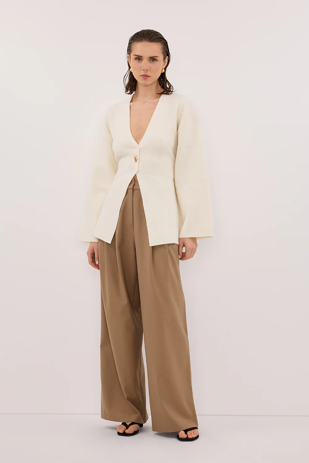 SCOUT CREAM LONG SLEEVE KNIT TOP - Gamepaces