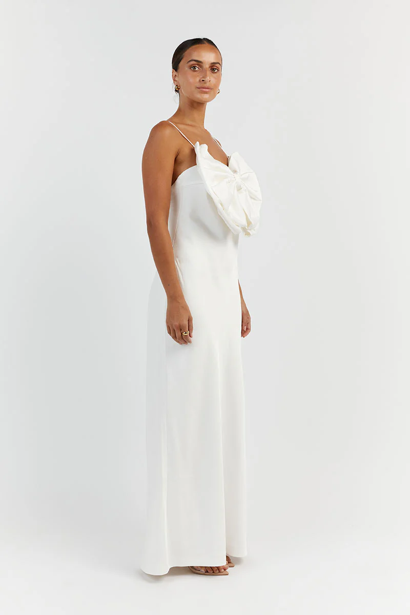 AISLE WHITE FRONT BOW MIDI DRESS - Gamepaces